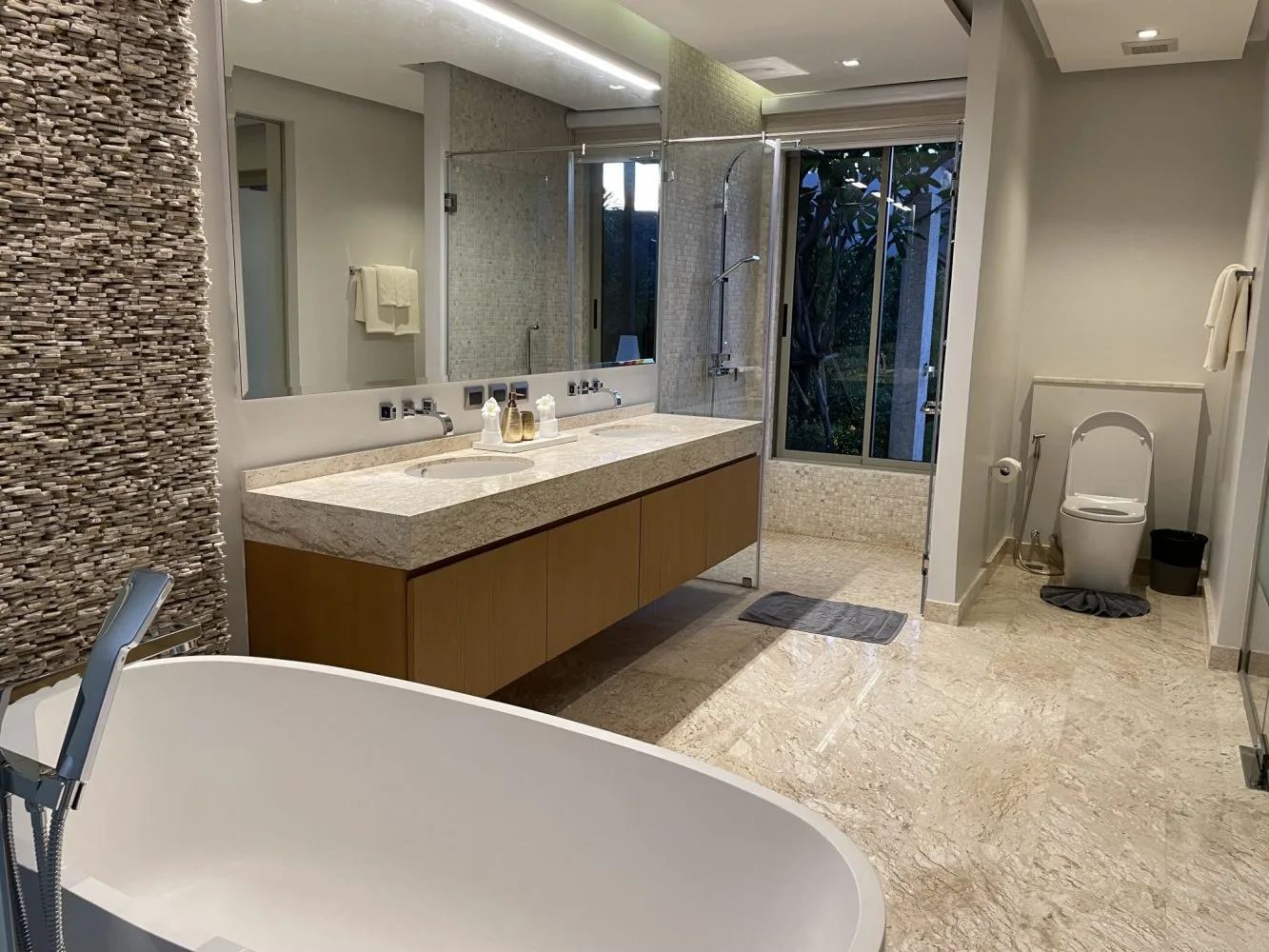 Property image - full photo 25