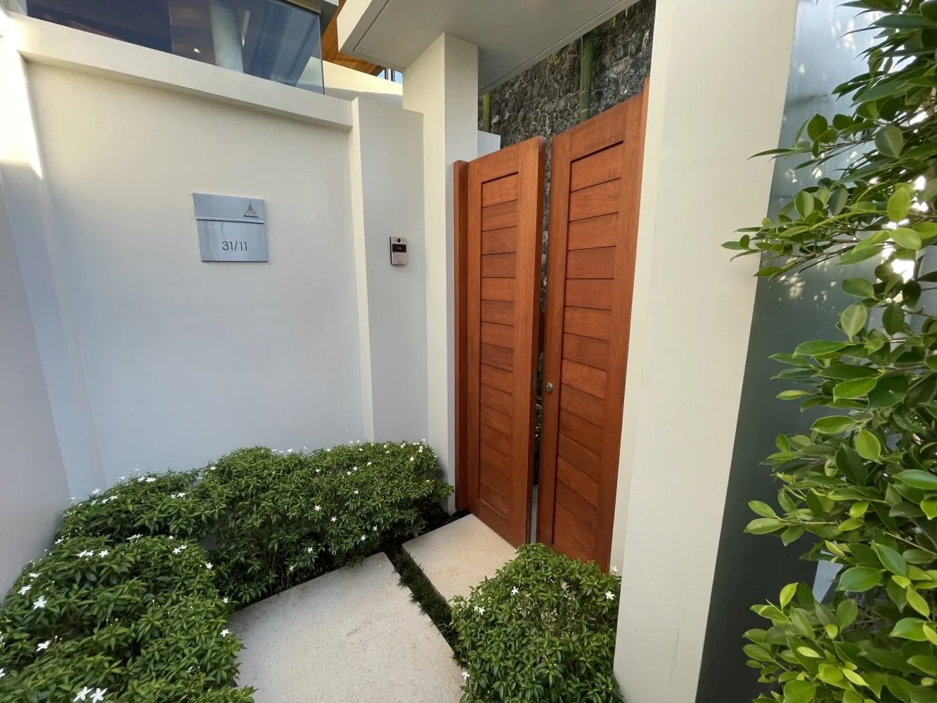 Property image - full photo 28