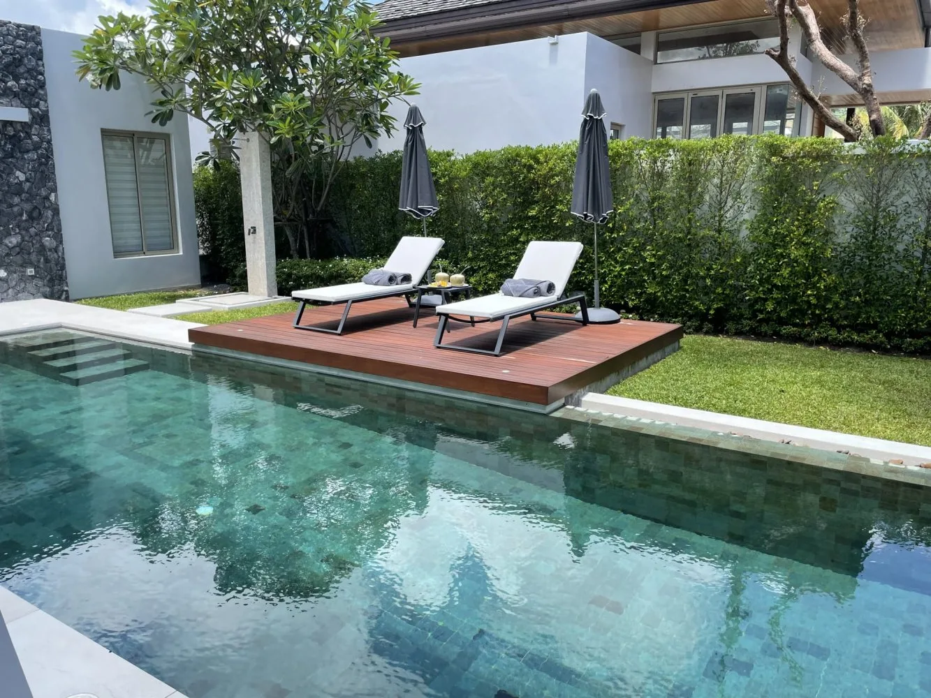 Property image - full photo 4