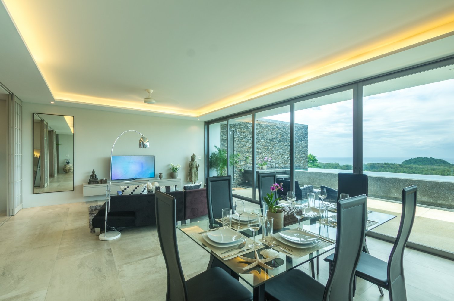 Property image - full photo 12