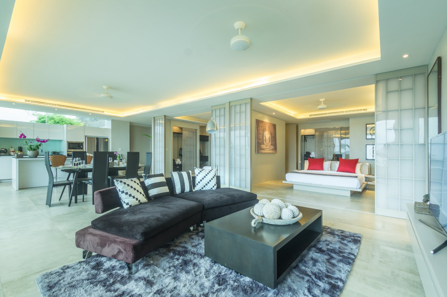 Property image - full photo 8