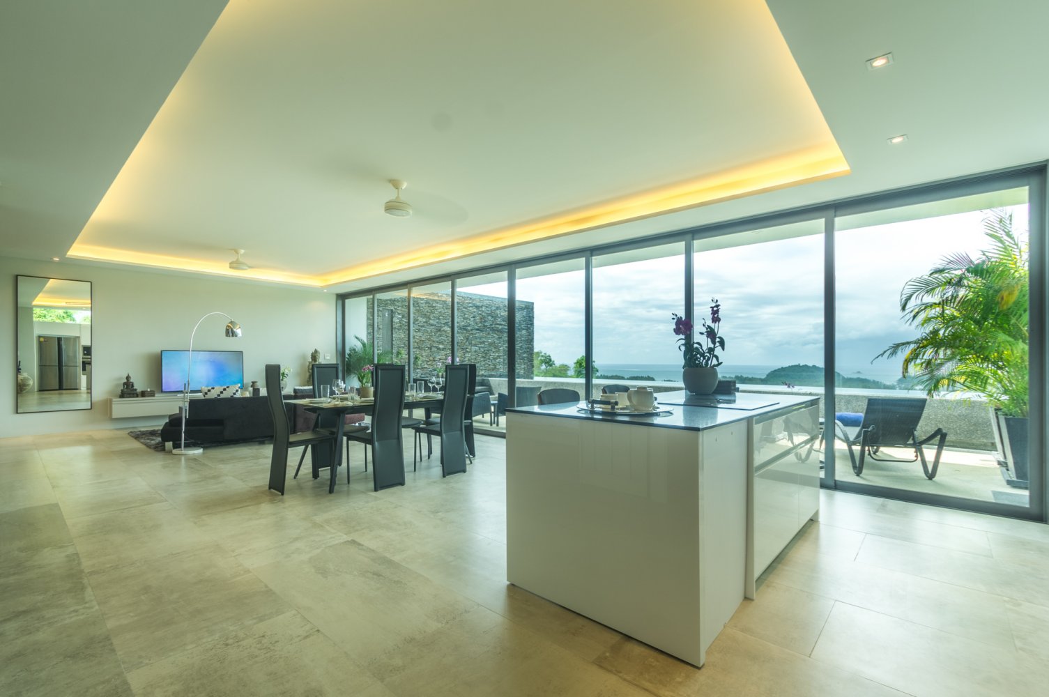 Property image - full photo 15