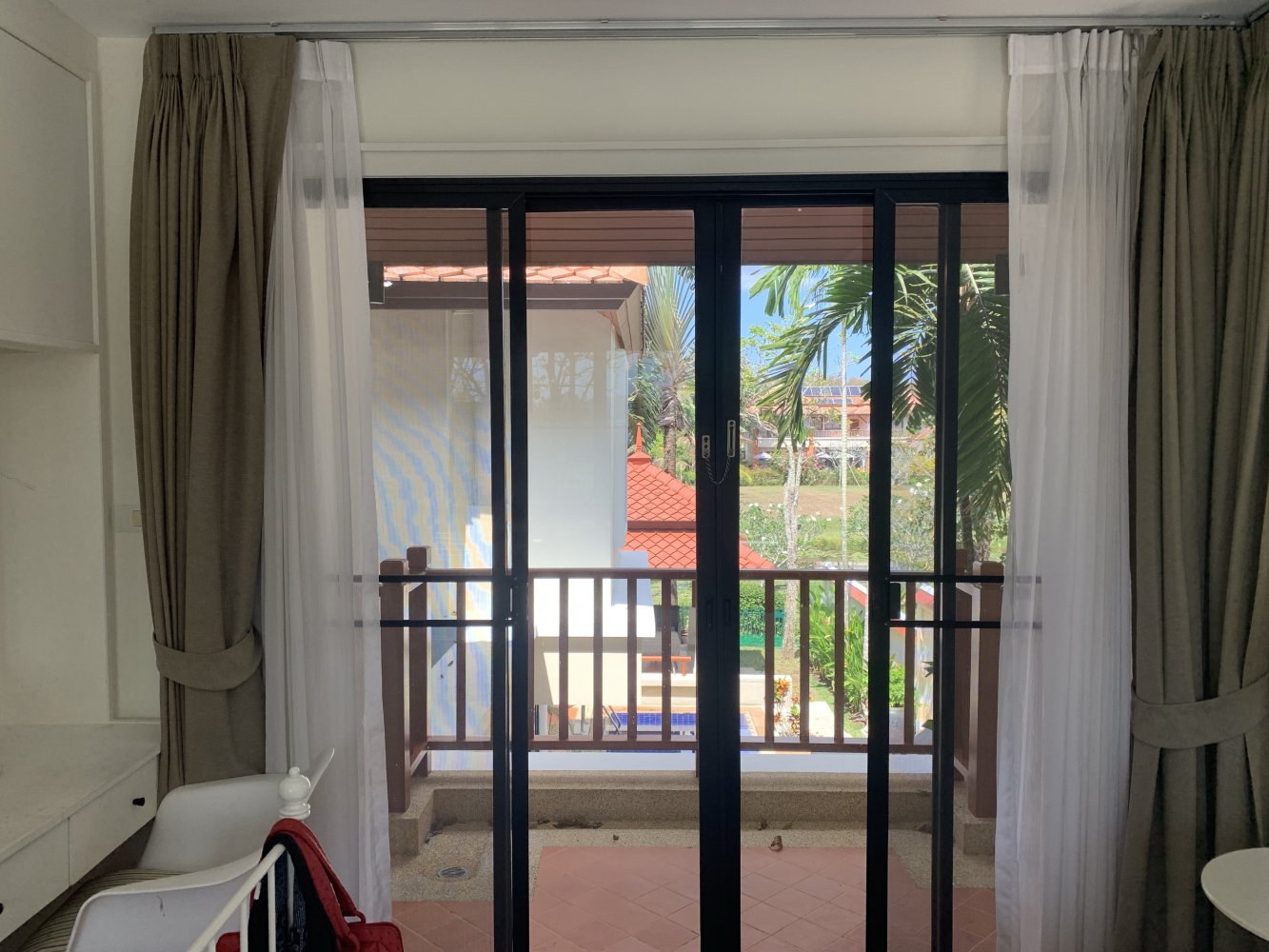 Property image - full photo 15