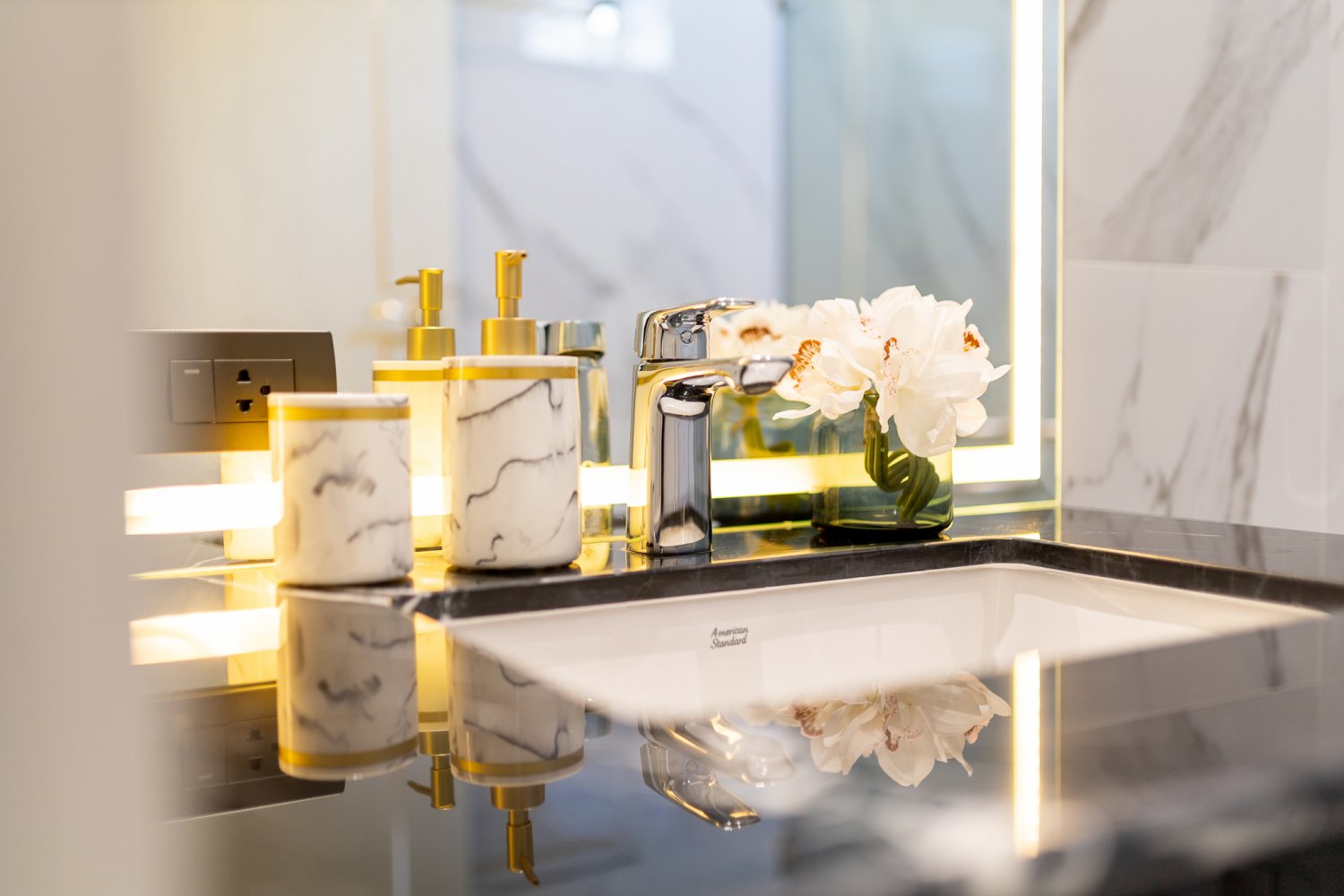 Property image - full photo 13