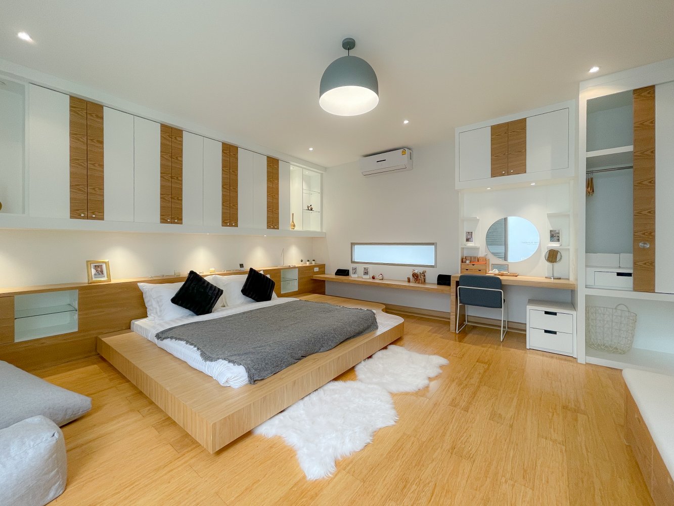 Property image - full photo 40