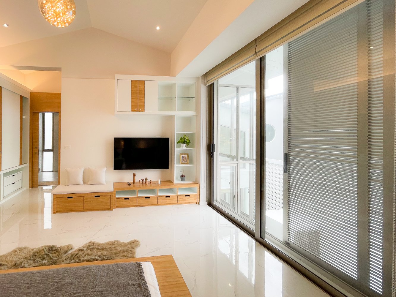 Property image - full photo 22
