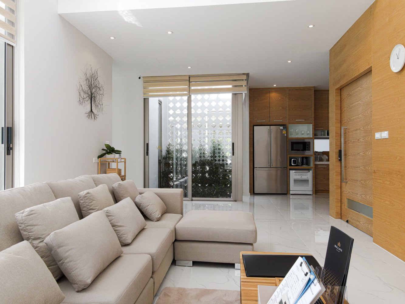 Property image - full photo 30