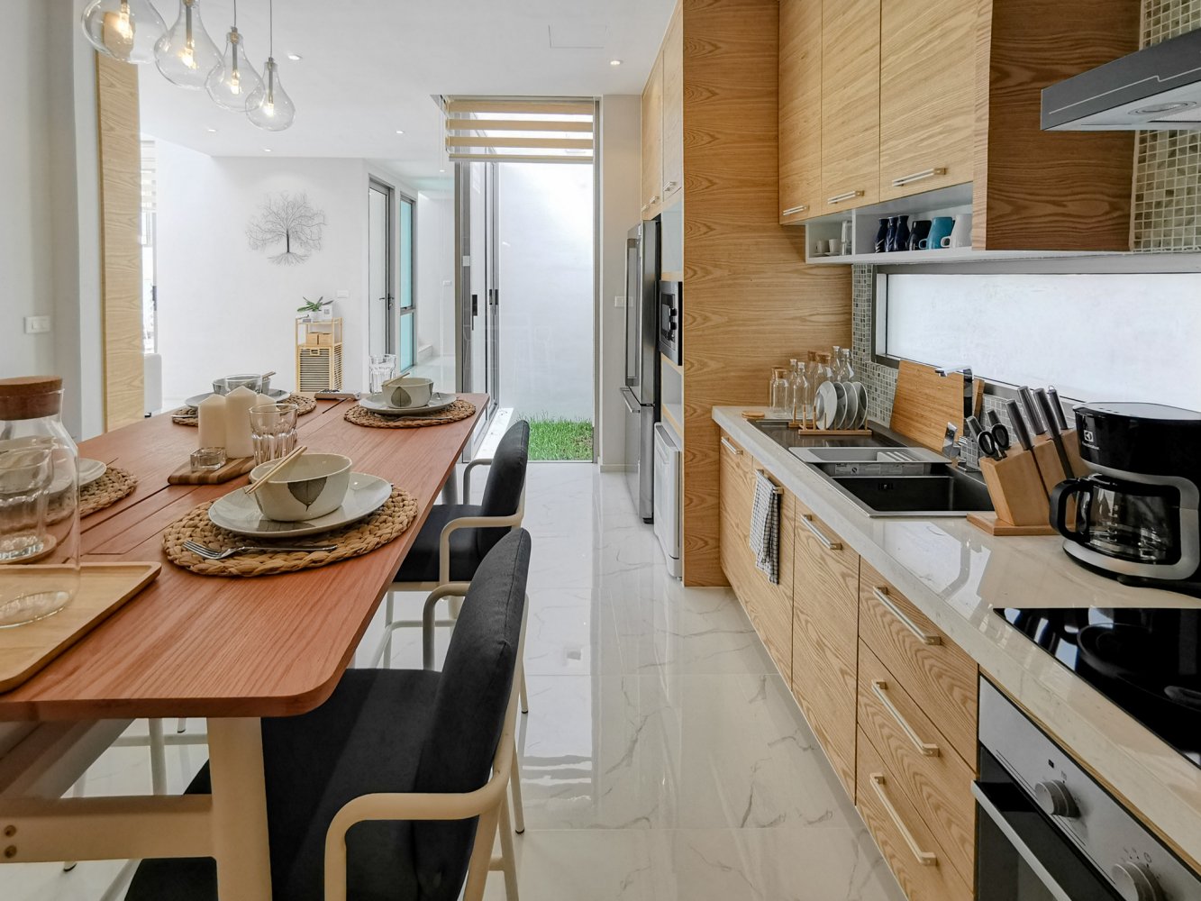 Property image - full photo 13