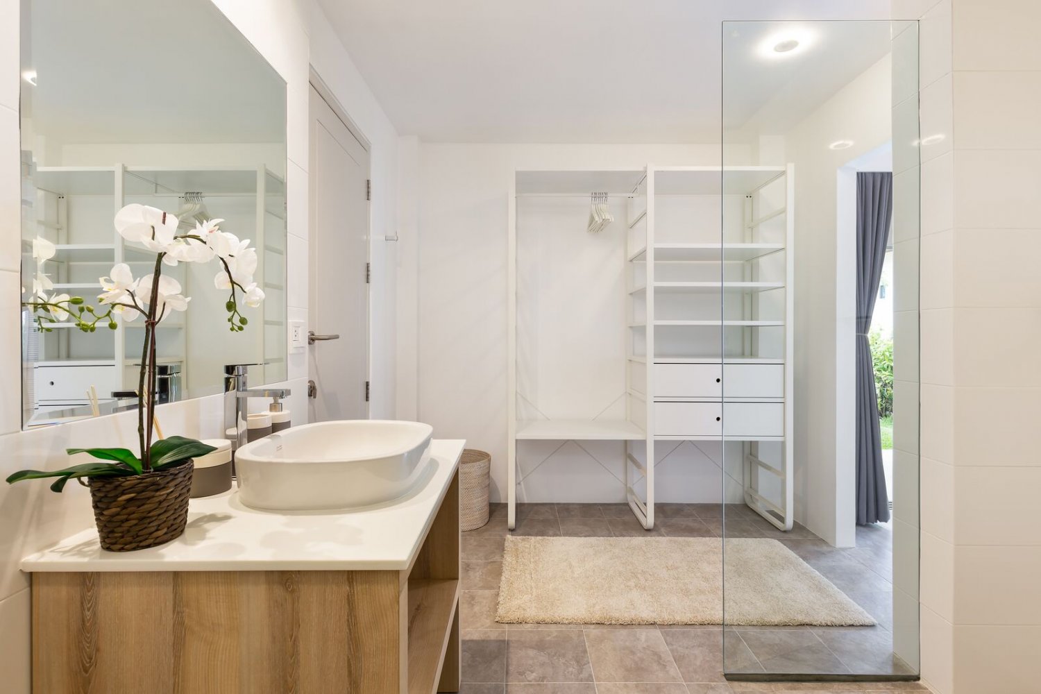 Property image - full photo 17