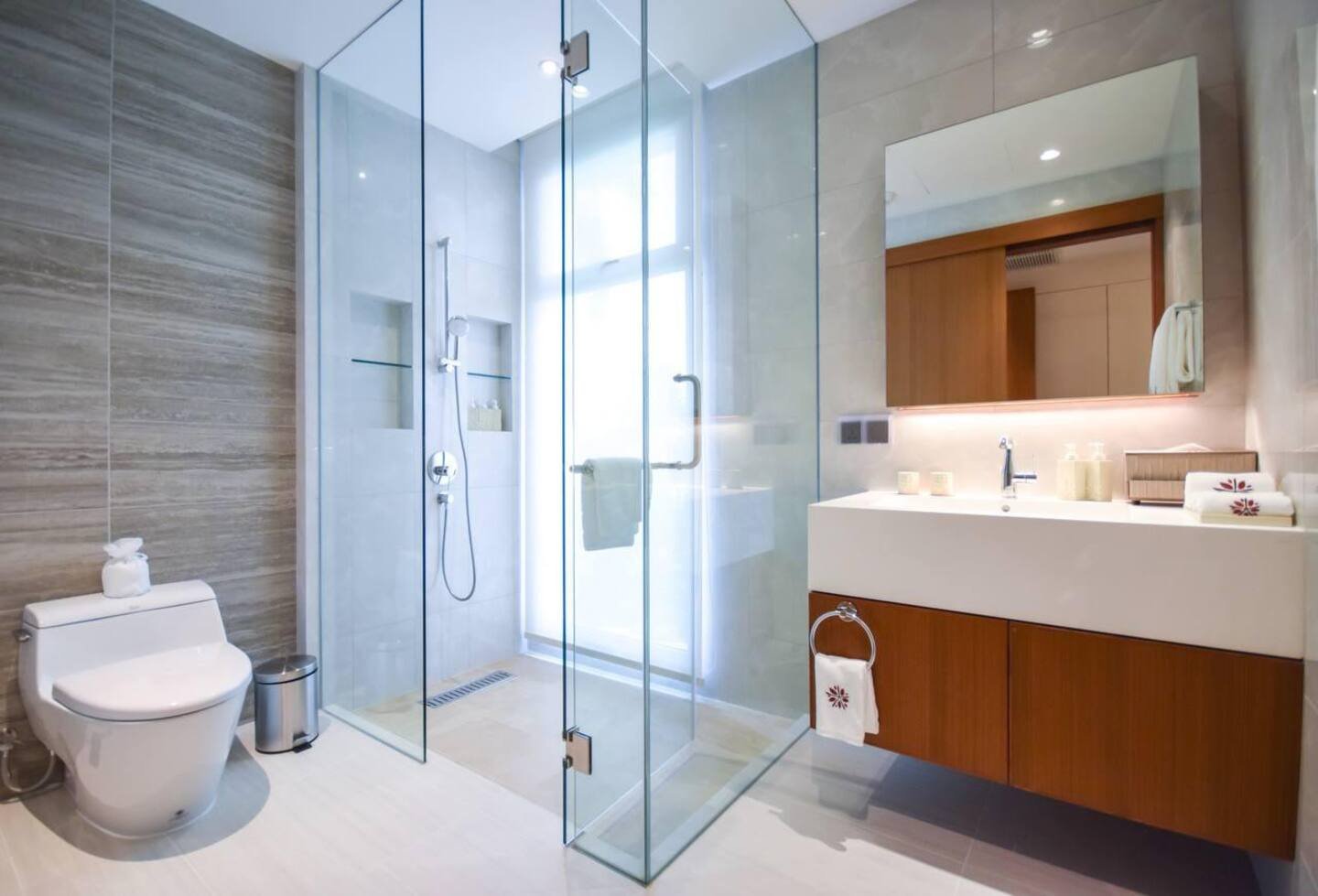 Property image - full photo 20
