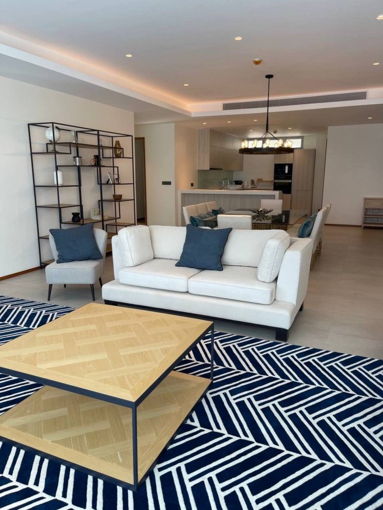 Property image - full photo 11