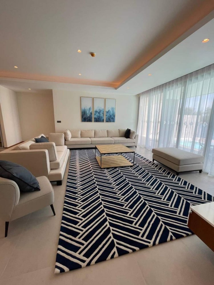 Property image - full photo 10