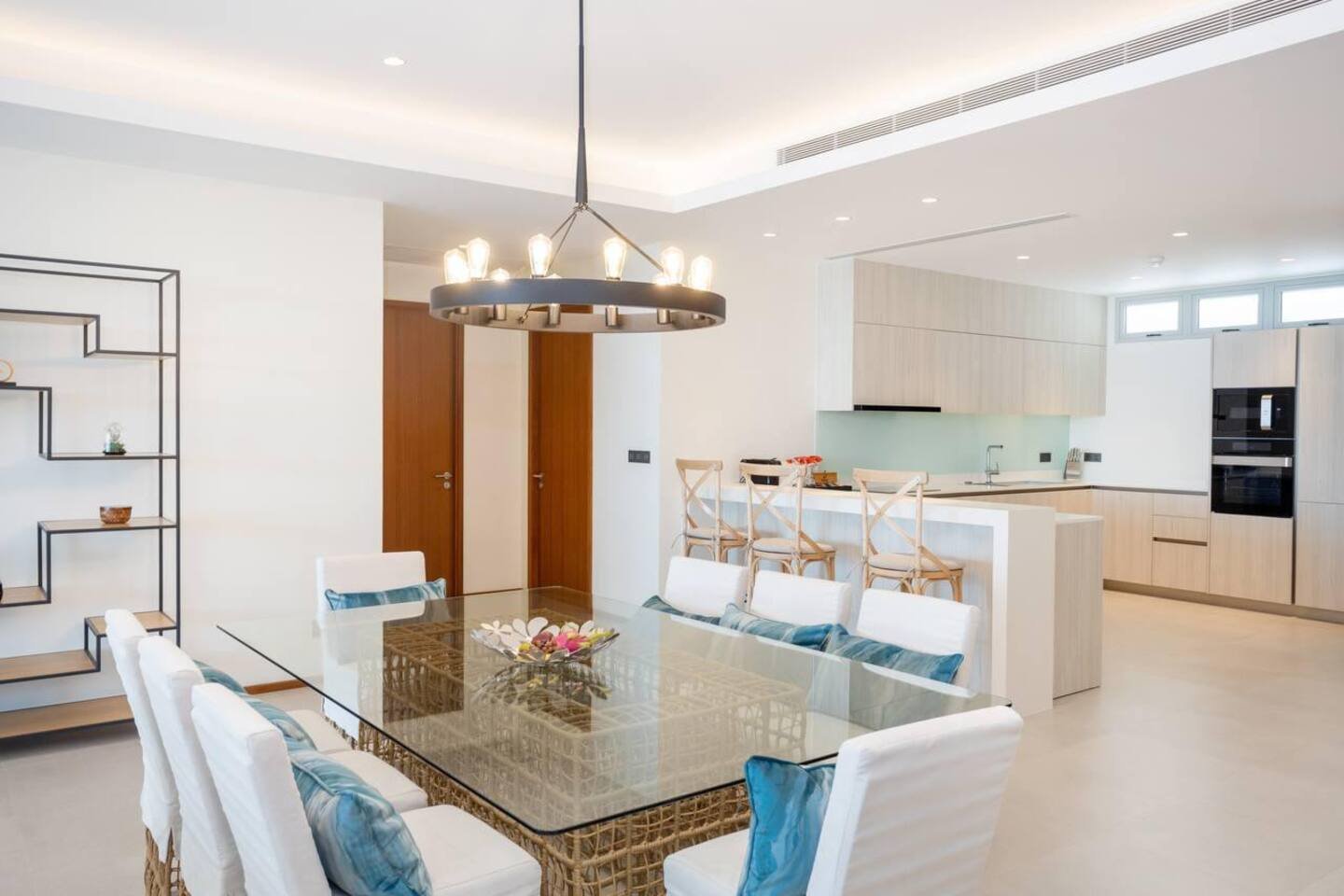 Property image - full photo 8