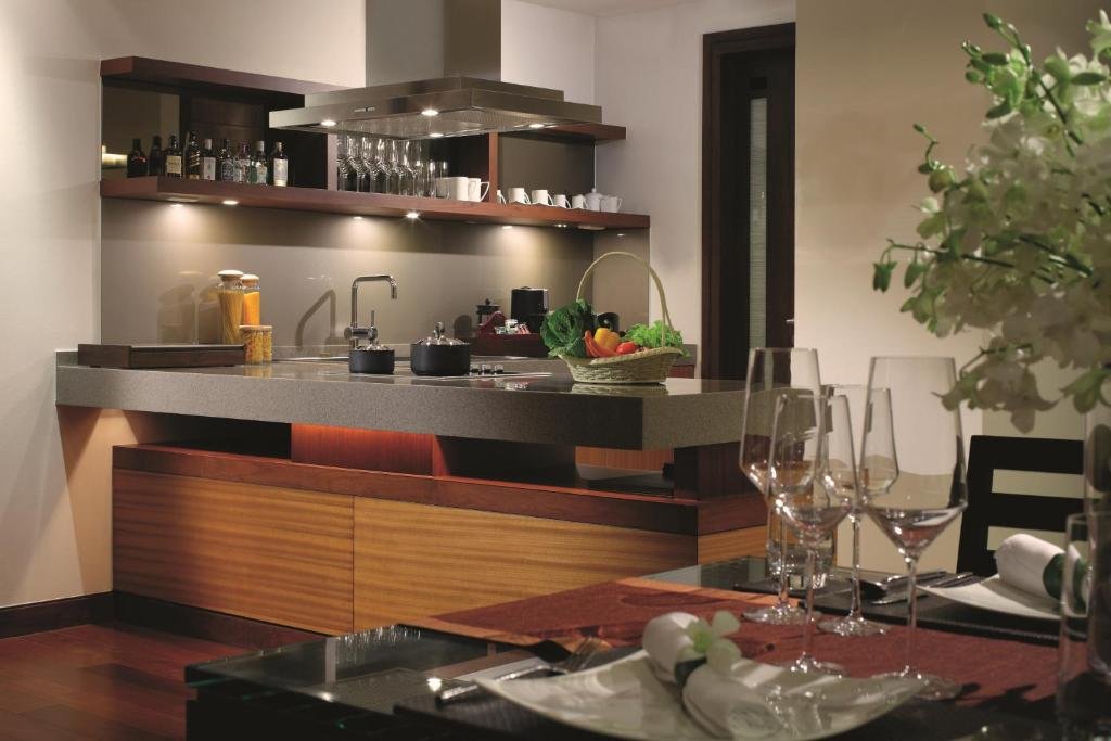 Property image - full photo 11