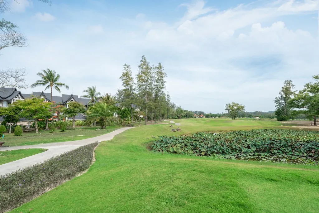 Property image - full photo 31
