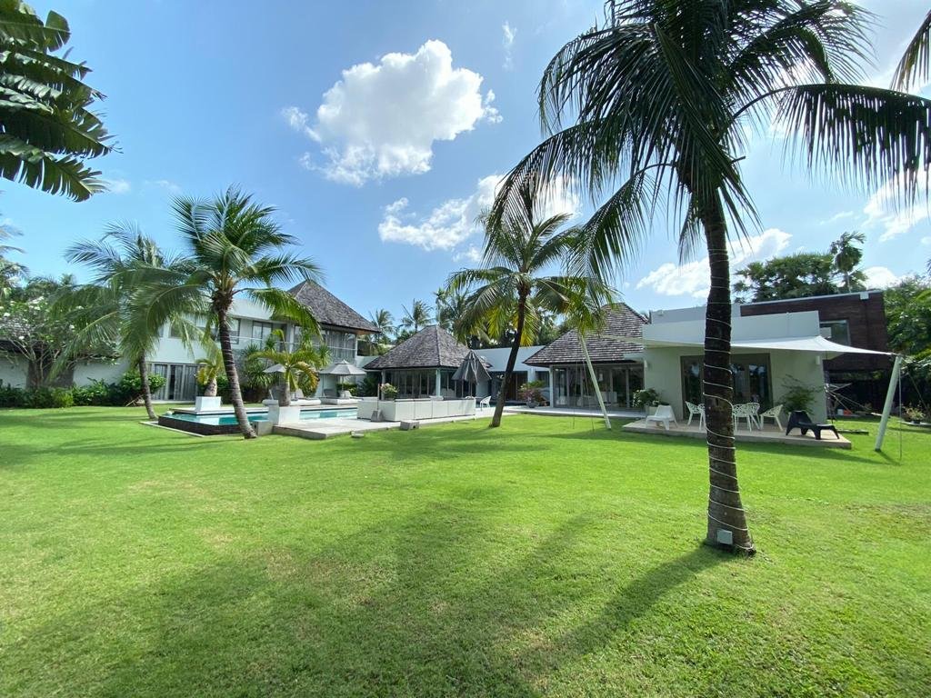 Property image - full photo 6