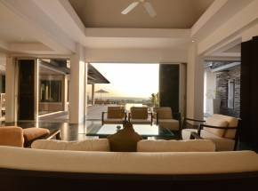 Property image - full photo 4