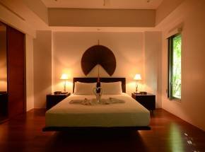 Property image - full photo 13