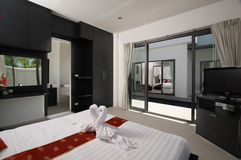Property image - full photo 7