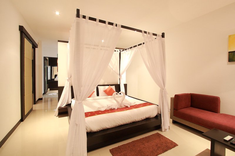 Property image - full photo 9