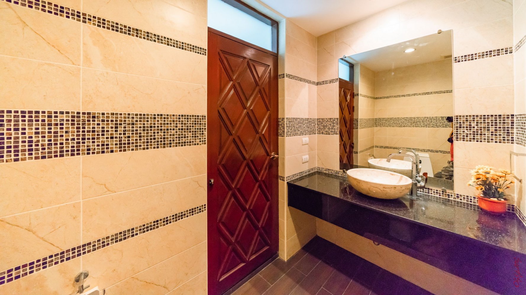 Property image - full photo 35