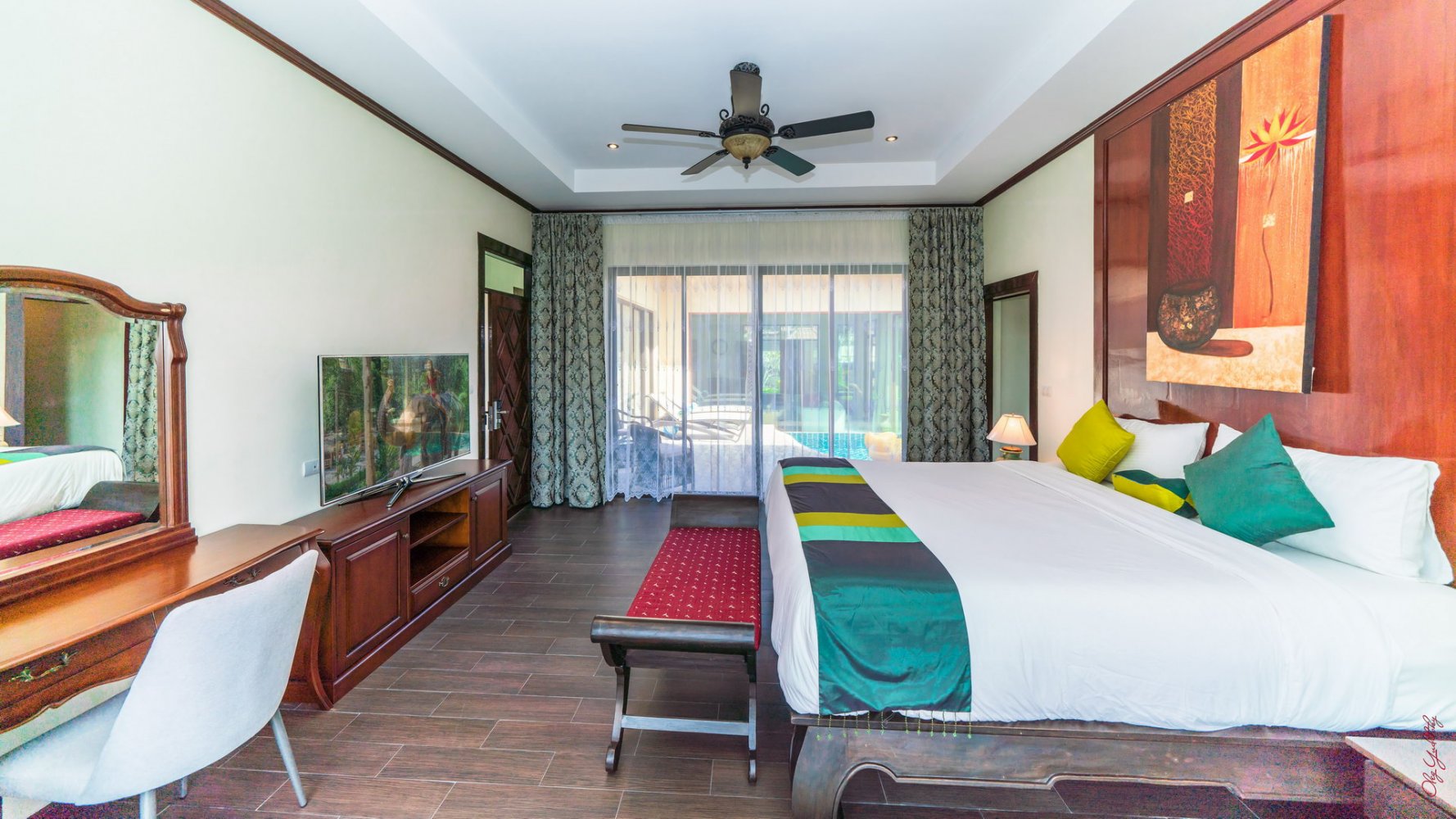 Property image - full photo 25