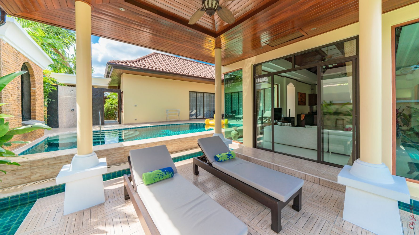 Property image - full photo 94