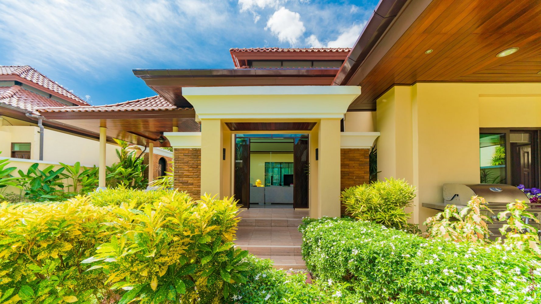 Property image - full photo 105