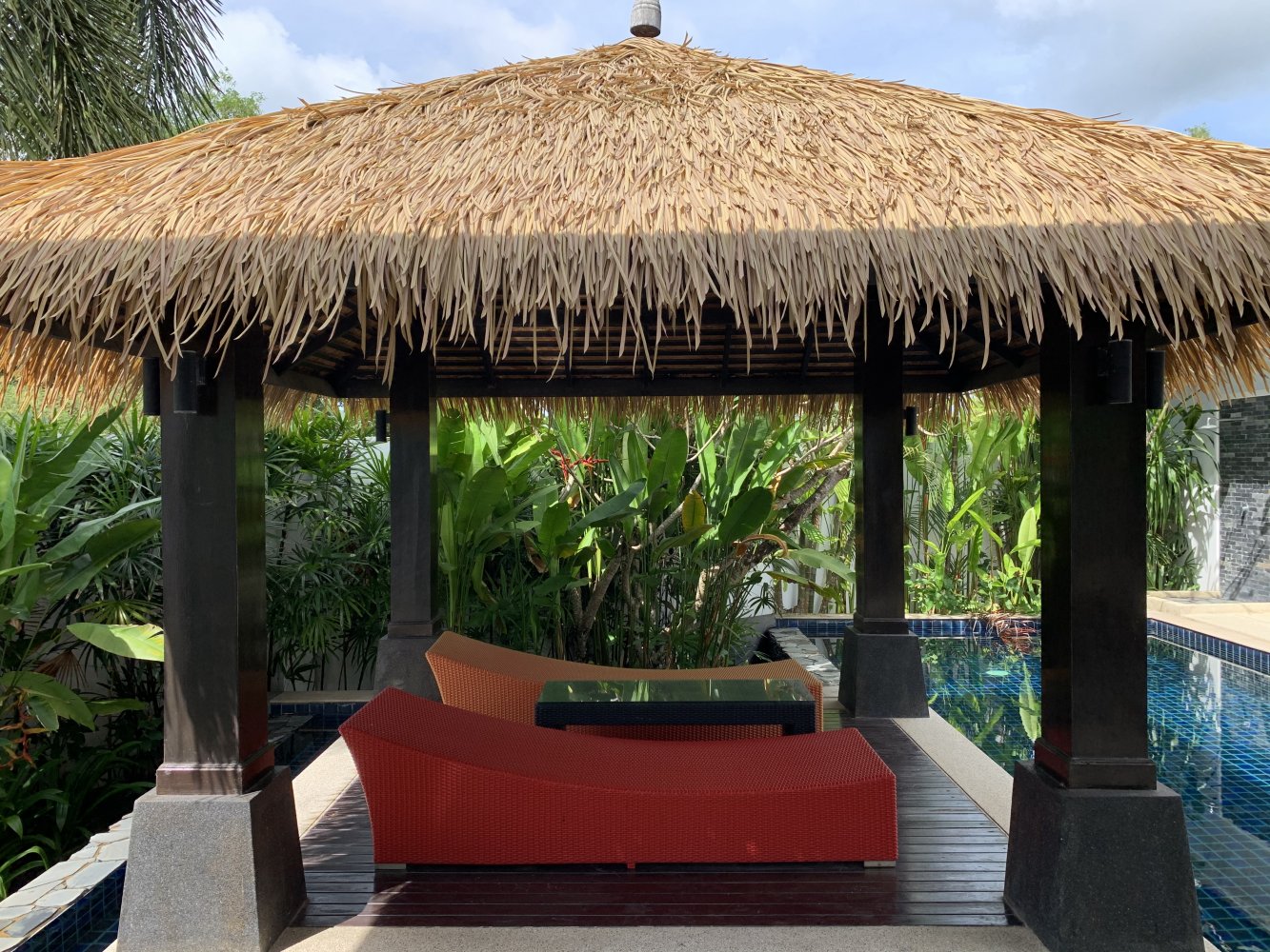 Property image - full photo 4
