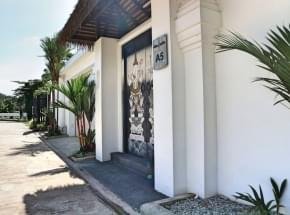 Property image - full photo 12