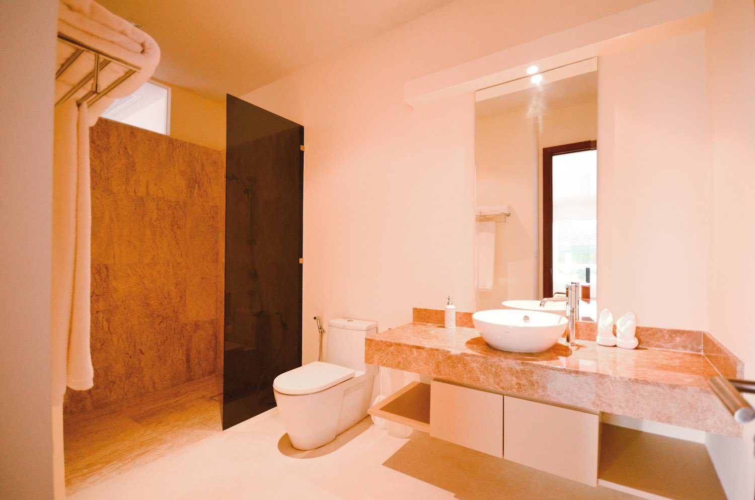 Property image - full photo 18
