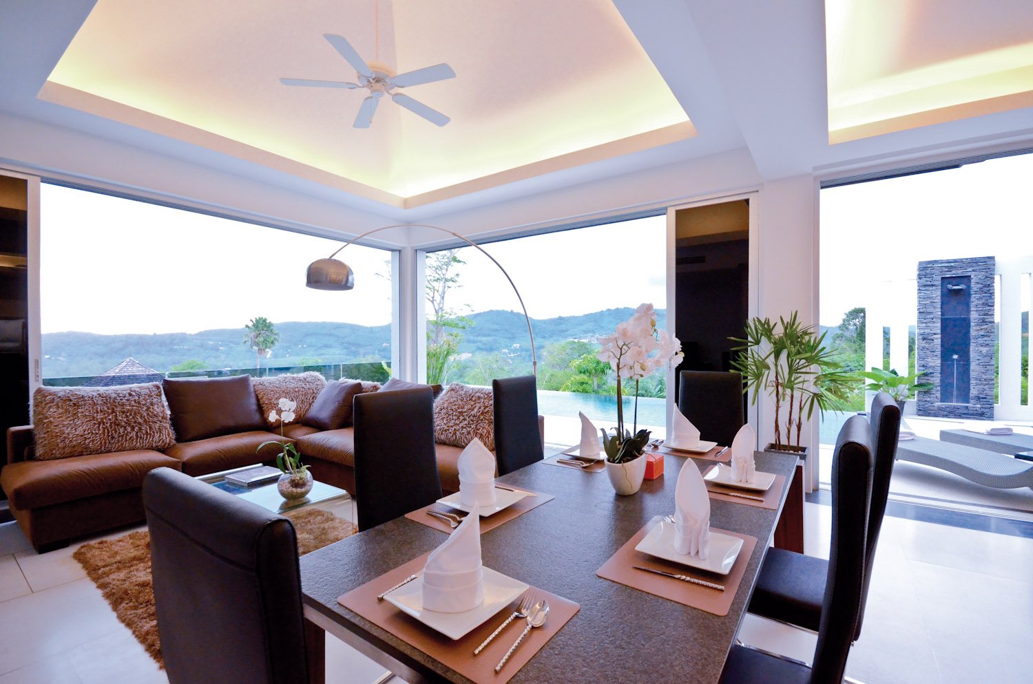 Property image - full photo 6