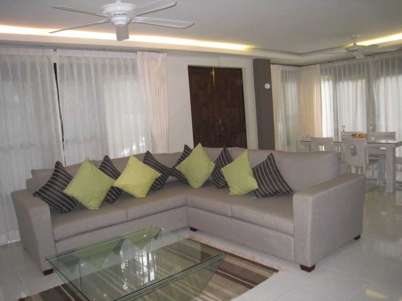 Property image - full photo 5