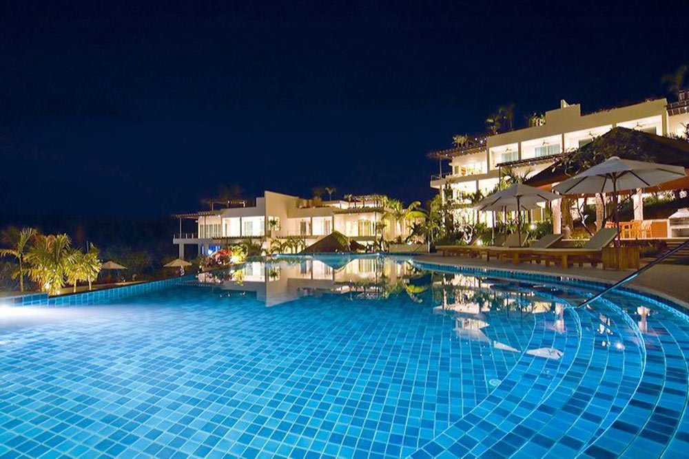 Property image - full photo 2