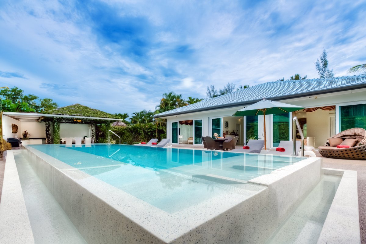 Property image - full photo 17