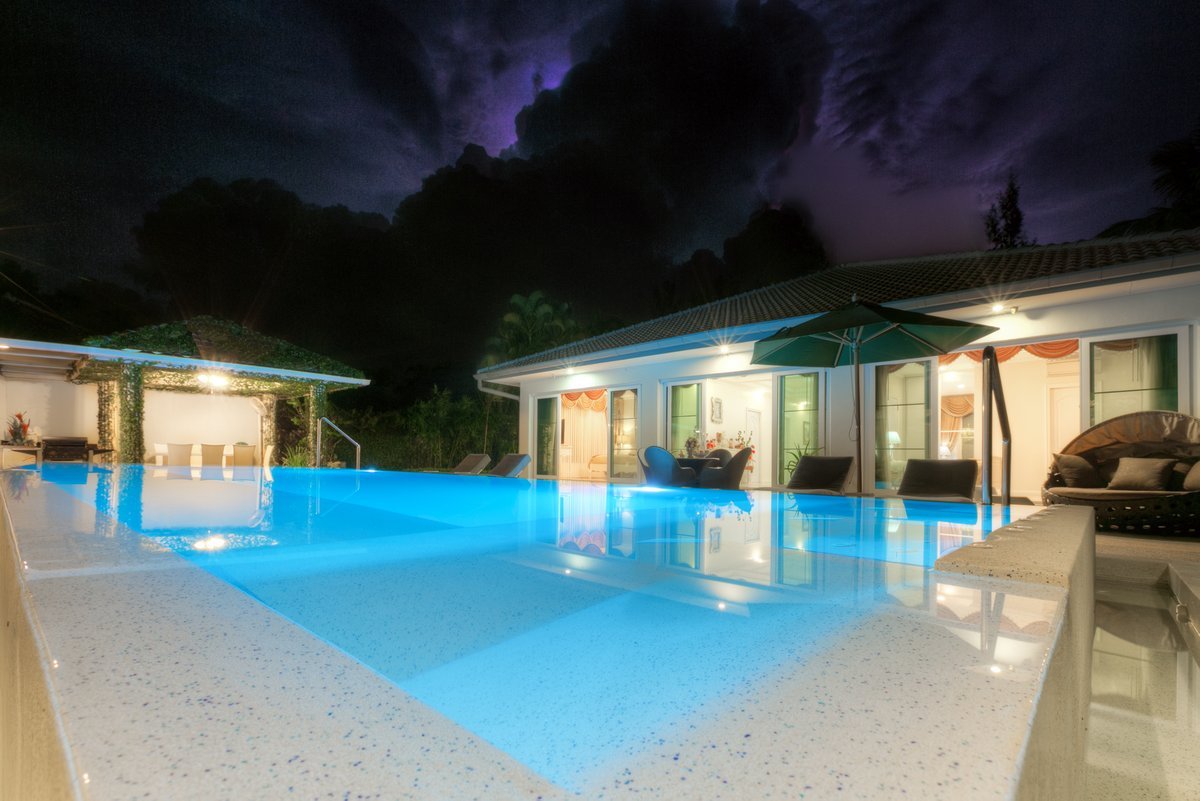 Property image - full photo 7