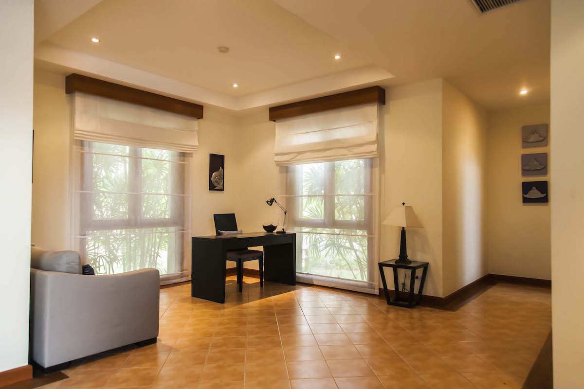 Property image - full photo 9
