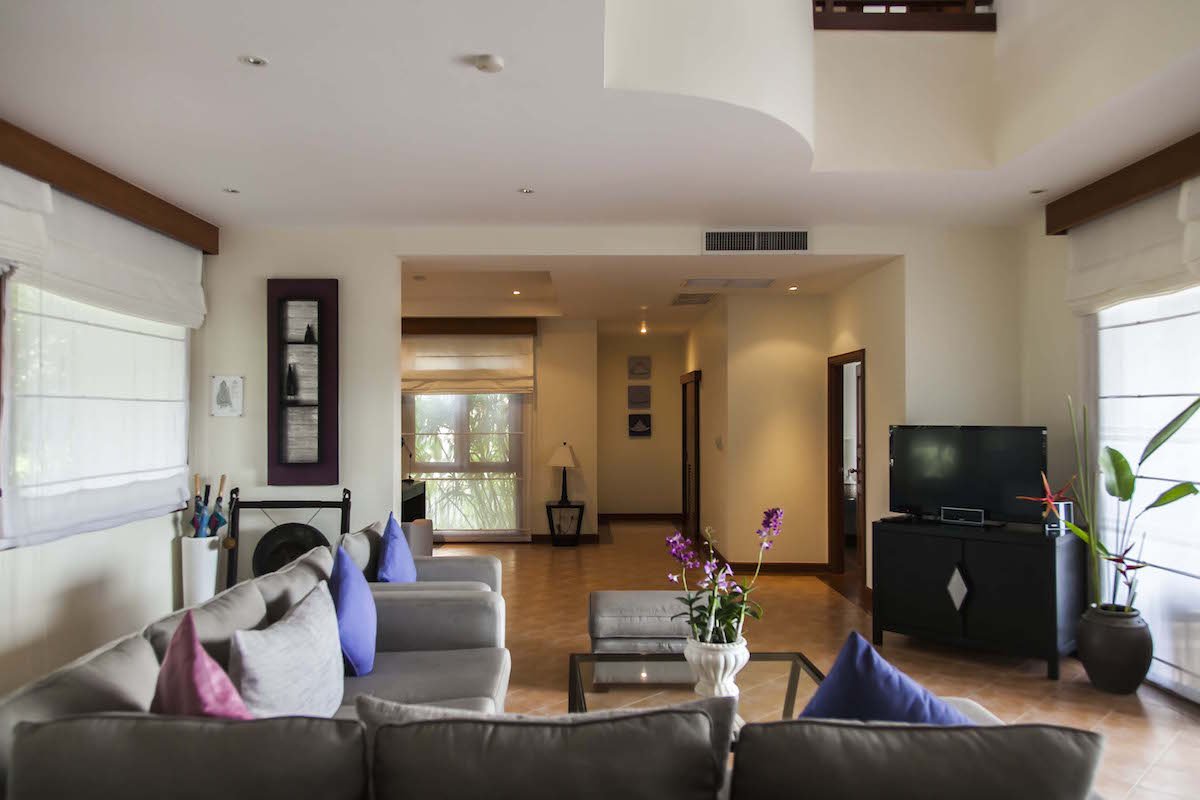 Property image - full photo 5