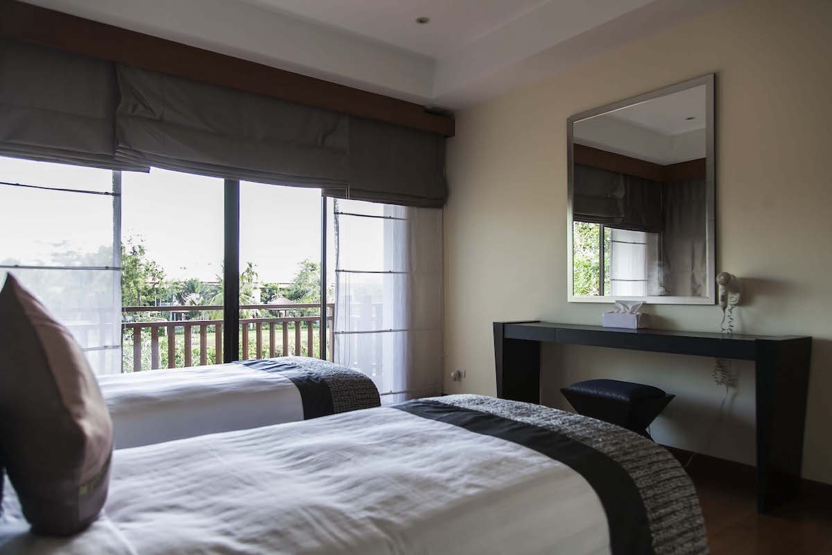 Property image - full photo 32