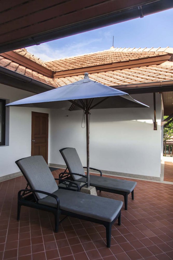 Property image - full photo 33