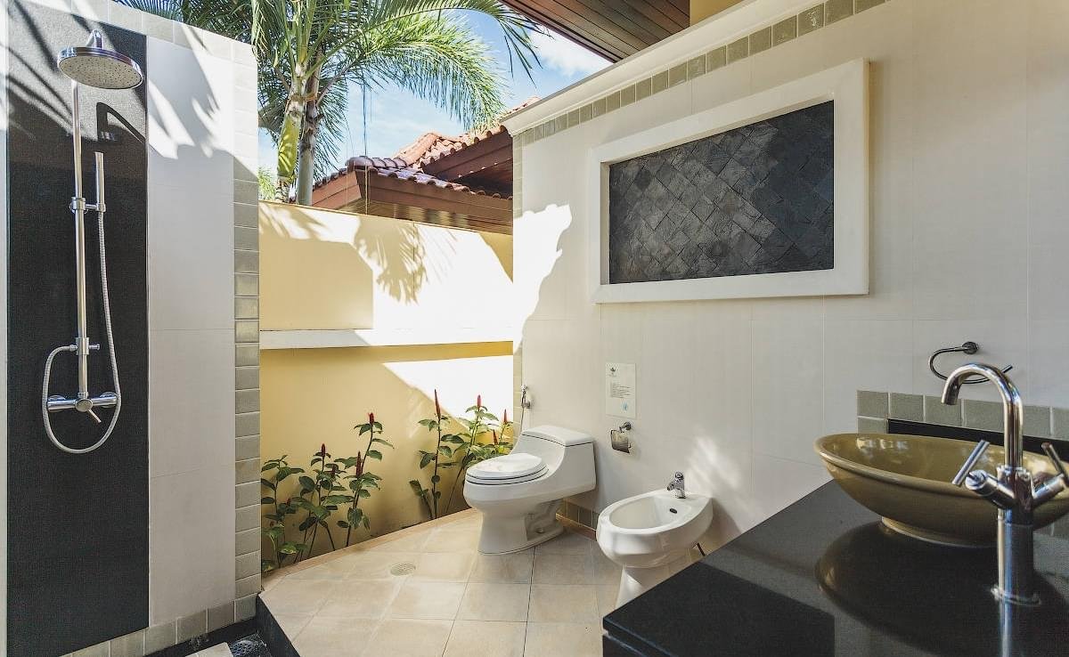 Property image - full photo 17
