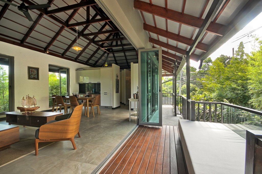 Property image - full photo 33