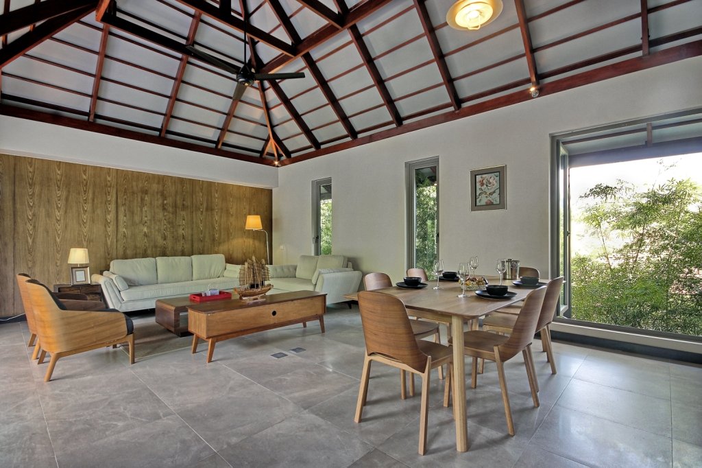 Property image - full photo 30