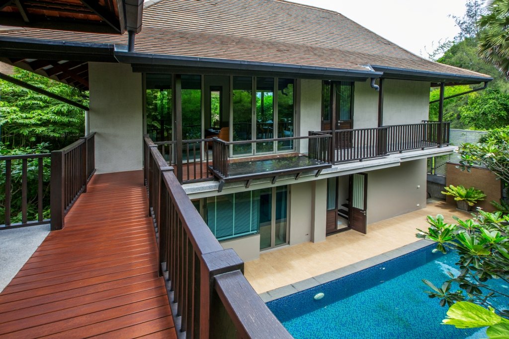 Property image - full photo 12