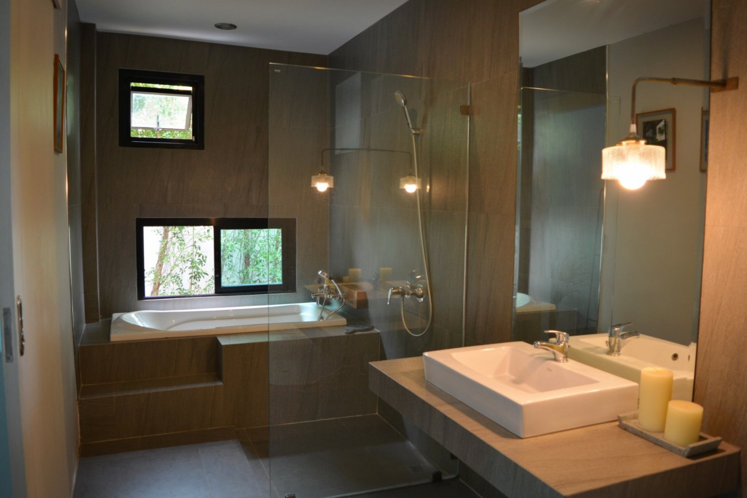 Property image - full photo 10