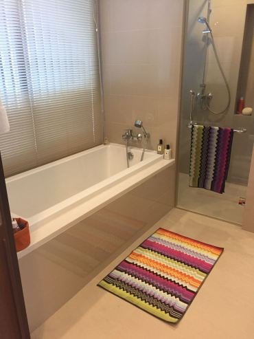Property image - full photo 10
