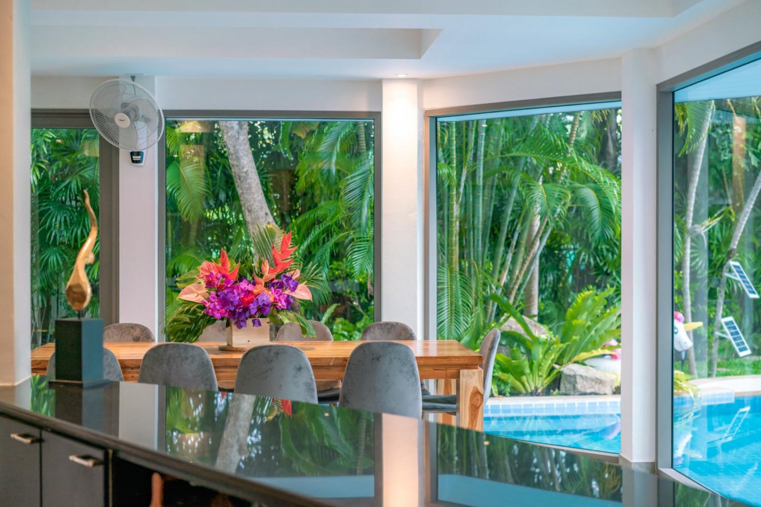 Property image - full photo 9