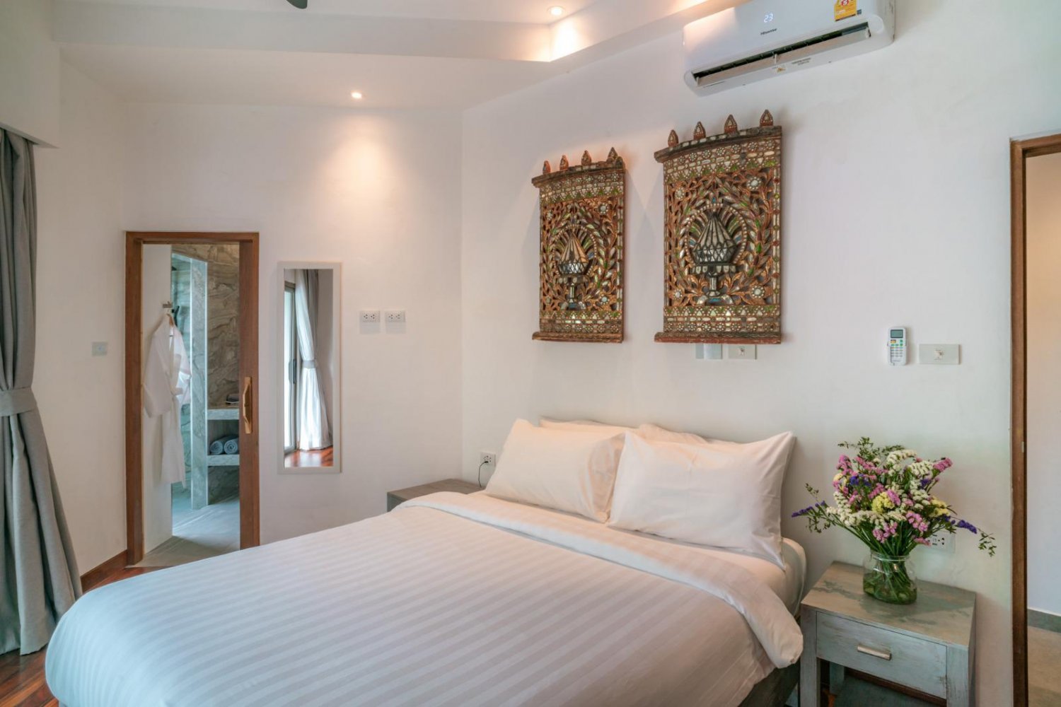 Property image - full photo 25