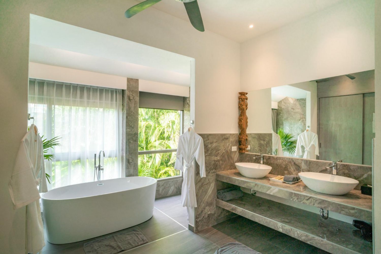 Property image - full photo 26