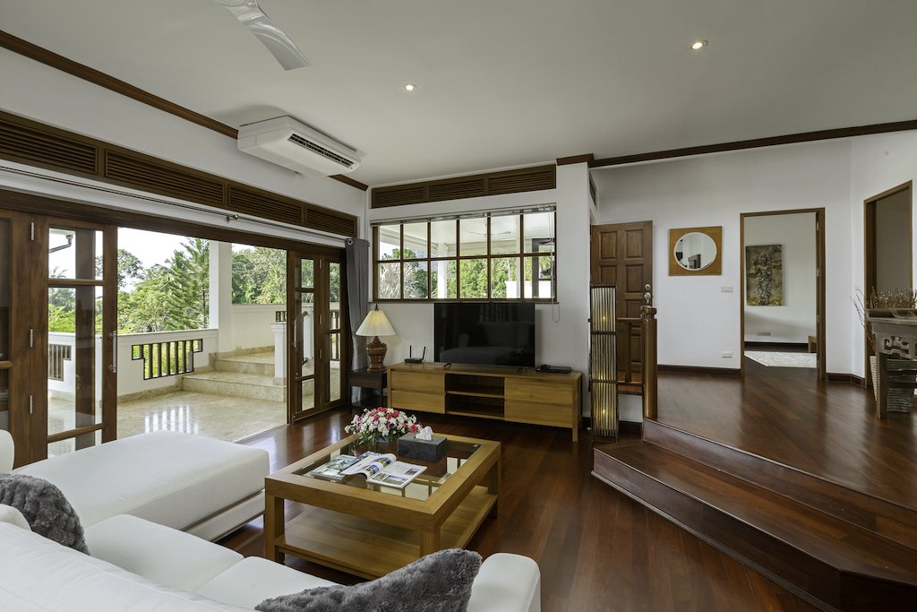 Property image - full photo 17